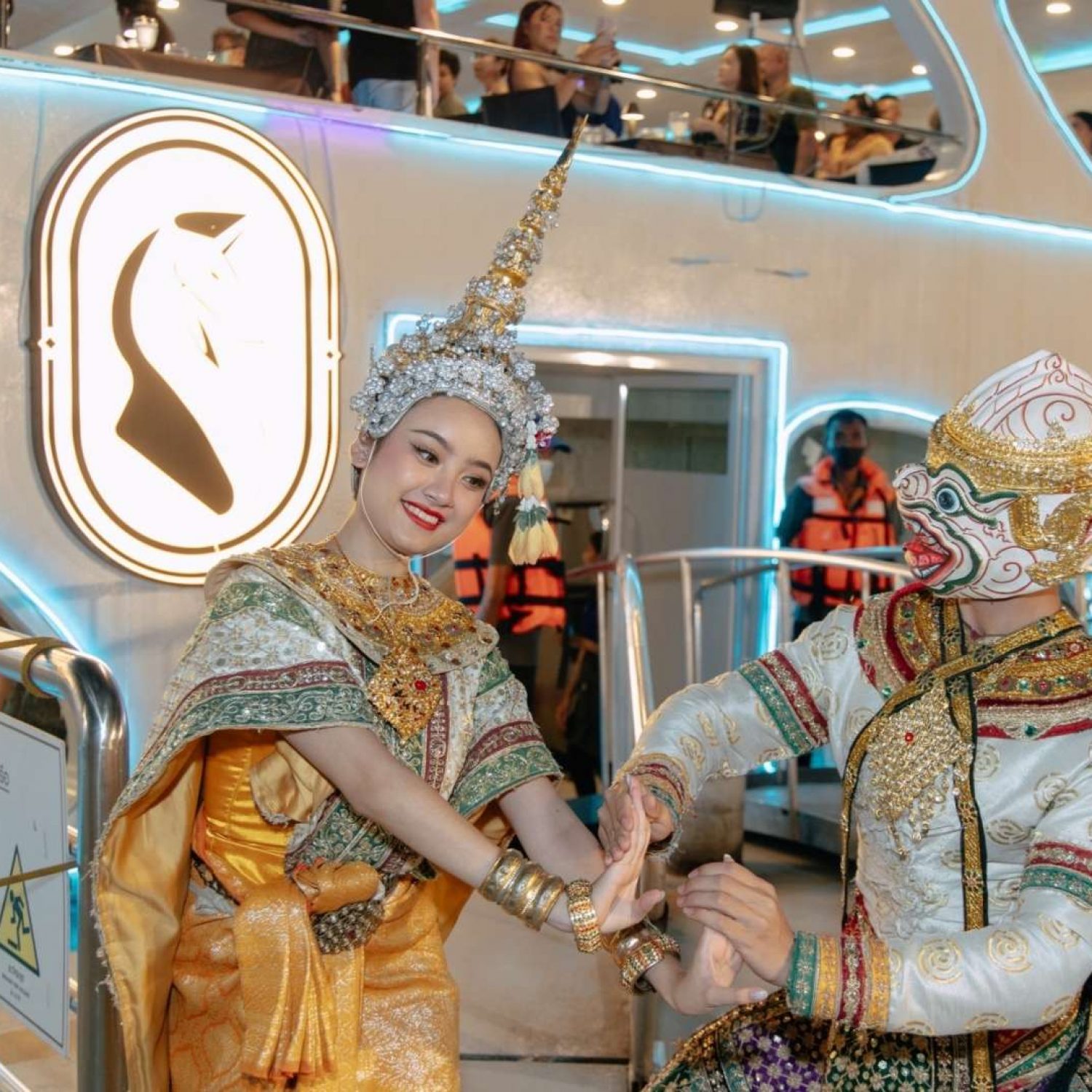 LINE_ALBUM_รูปภาพ-UNICORN-CRUISE-UPDATE-21066_๒๓๑๐๐๒_139_0